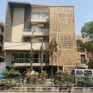 3* Hotel Leo Saffron - Pitampura